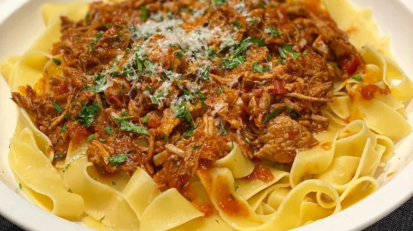 PORK RAGU WITH PAPPARDELLE SLOW COOKER PASTA